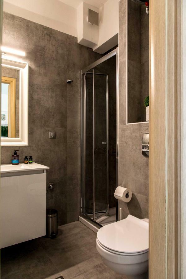 The Modern Suite Thessaloníki Luaran gambar