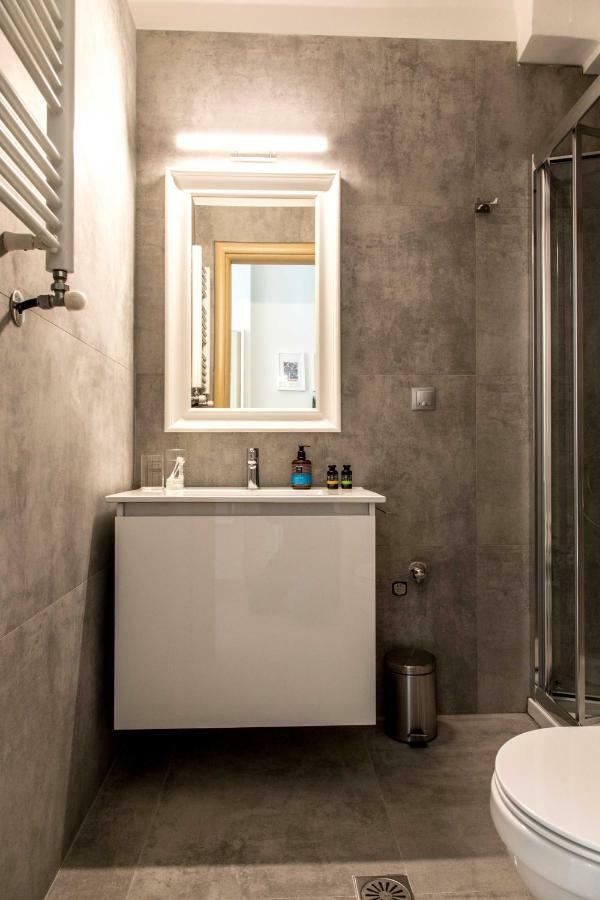 The Modern Suite Thessaloníki Luaran gambar
